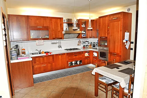 Cucina prima del rinnovo